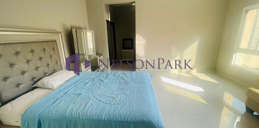 Studio Apartment in Doha, Qatar No. 58226