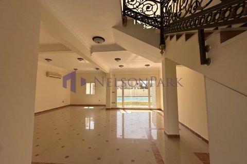 Villa de 3 dormitorios en Doha, Qatar No. 57517 11