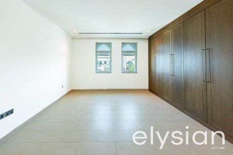 4 bedrooms Villa in Regional, UAE No. 64728 11