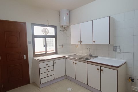 2 bedrooms Apartment in Ruwi, Oman No. 54882 8
