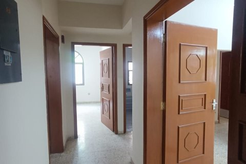 2 bedrooms Apartment in Ruwi, Oman No. 54882 4