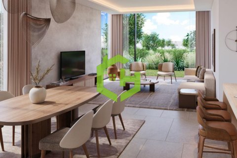 Вилла с 5 спальнями в Dubai Land, ОАЭ №37040