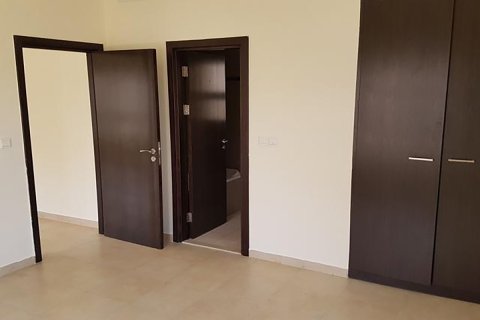 Квартира с 2 спальнями в REMRAAM APARTMENTS, Remraam, ОАЭ №95395 3