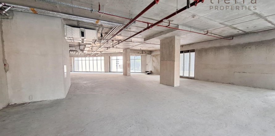 Коммерческая недвижимость 2694.2м² в Phase 2, ОАЭ №47645