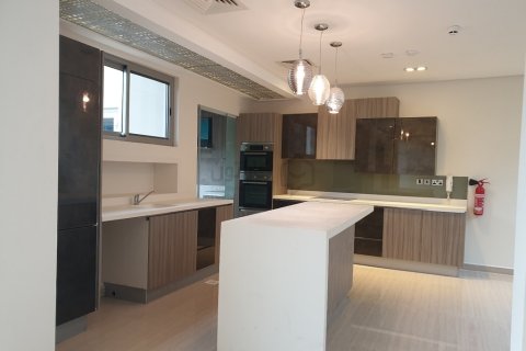 Вилла с 4 спальнями в Амвадж, Бахрейн №62682 4
