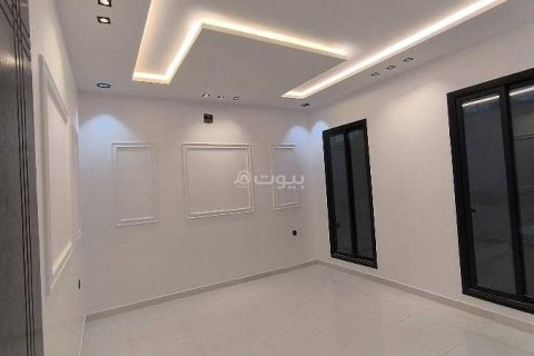 3 bedrooms Apartment in Riyadh, Saudi Arabia No. 61688 6