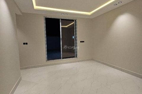7 bedrooms Villa in Riyadh, Saudi Arabia No. 61685 4