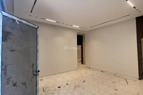 Квартира с 4 спальнями в Эр-Рияд, Саудовская Аравия №61683 7