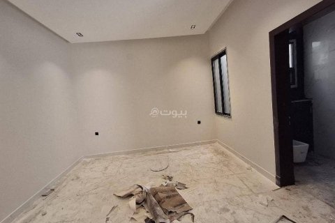 Квартира с 4 спальнями в Эр-Рияд, Саудовская Аравия №61682 10