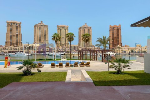 2 bedrooms Townhouse in Doha, Qatar No. 58364