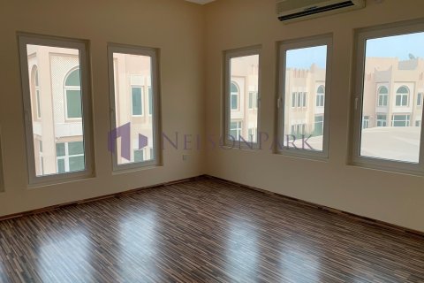 Villa de 5 dormitorios en Doha, Qatar No. 58388 13