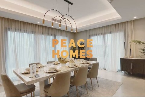 4 bedrooms Villa in Al Rahmaniya, UAE No. 10892