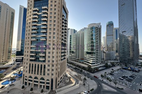 Apartment de 2 dormitorios en Doha, Qatar No. 57529 3