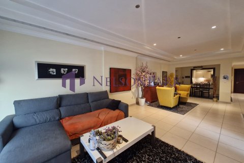 Apartment de 1 dormitorio en Doha, Qatar No. 57207 6