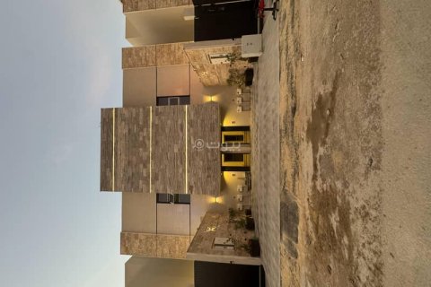 3 bedrooms Apartment in Riyadh, Saudi Arabia No. 60278