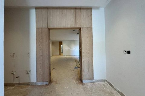 4 bedrooms Apartment in Riyadh, Saudi Arabia No. 60282 6