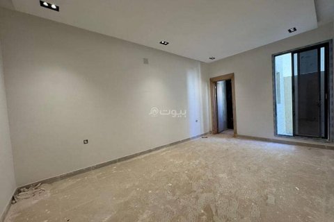 4 bedrooms Apartment in Riyadh, Saudi Arabia No. 60282 13