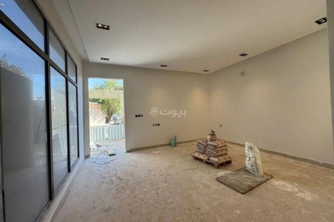 4 bedrooms Apartment in Riyadh, Saudi Arabia No. 60282 5
