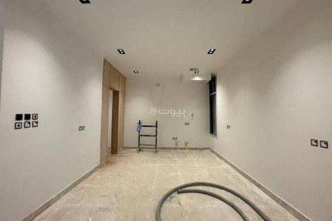 4 bedrooms Apartment in Riyadh, Saudi Arabia No. 60282 8
