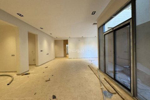 4 bedrooms Apartment in Riyadh, Saudi Arabia No. 60282 7