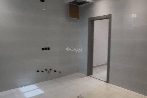 4 bedrooms Apartment in Riyadh, Saudi Arabia No. 60276 7