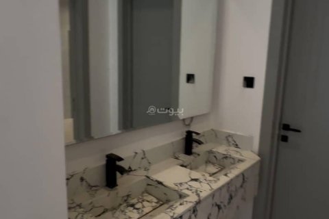 4 bedrooms Apartment in Riyadh, Saudi Arabia No. 60276 11