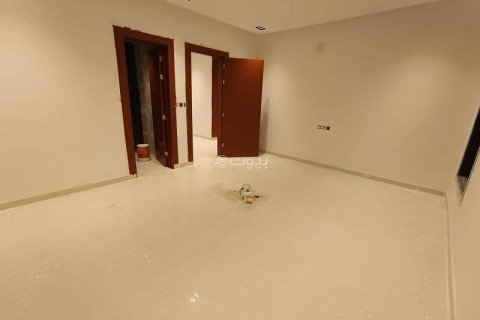 5 bedrooms Apartment in Riyadh, Saudi Arabia No. 60281 10