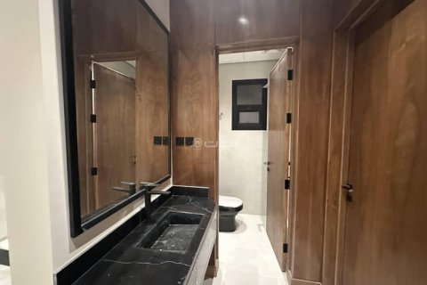 3 bedrooms Apartment in Riyadh, Saudi Arabia No. 60207 7
