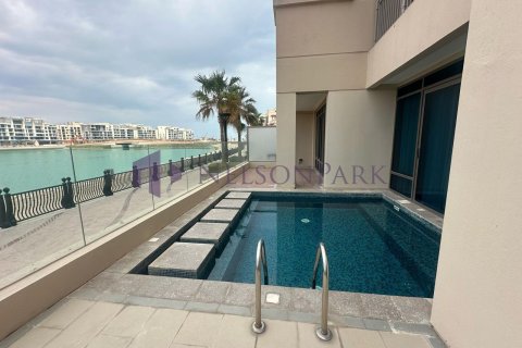 4 bedrooms Villa in Doha, Qatar No. 57601