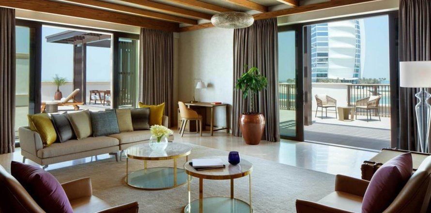 4 bedrooms Apartment in MADINAT JUMEIRAH LIVING Umm Suqeim, UAE No. 94983