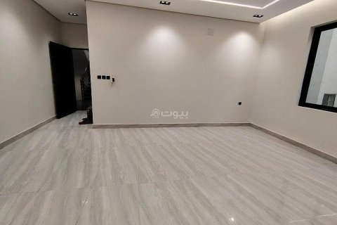 5 bedrooms Apartment in Riyadh, Saudi Arabia No. 67503 7