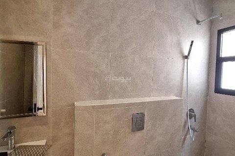4 bedrooms Apartment in Riyadh, Saudi Arabia No. 67501 13