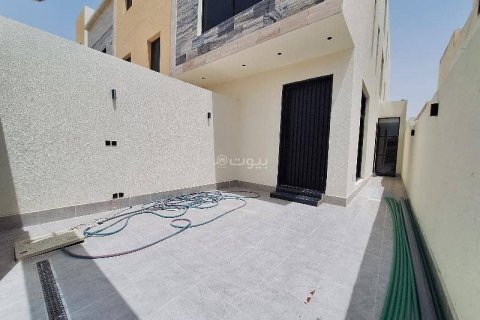 4 bedrooms Apartment in Riyadh, Saudi Arabia No. 67501 5