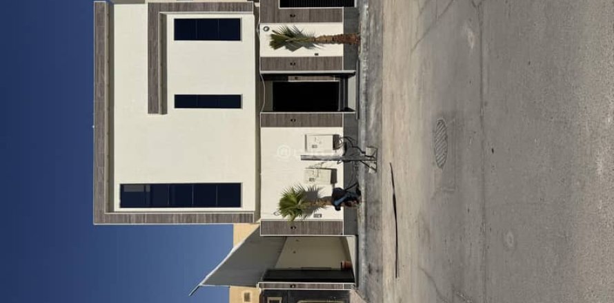 Villa de 5 dormitorios en Riyadh, Saudi Arabia No. 60179