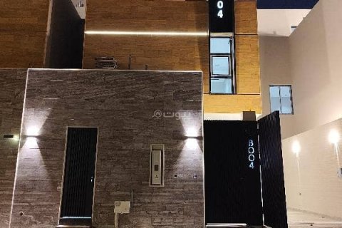 7 bedrooms Villa in Riyadh, Saudi Arabia No. 60094