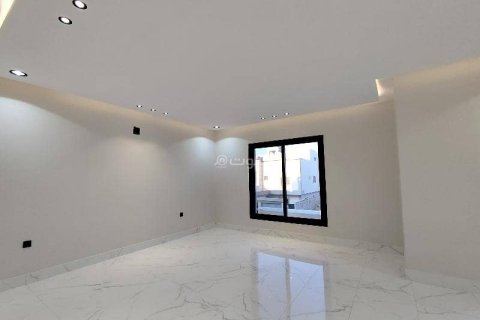 Villa de 5 chambres à Riyadh, Saudi Arabia No. 60092 13