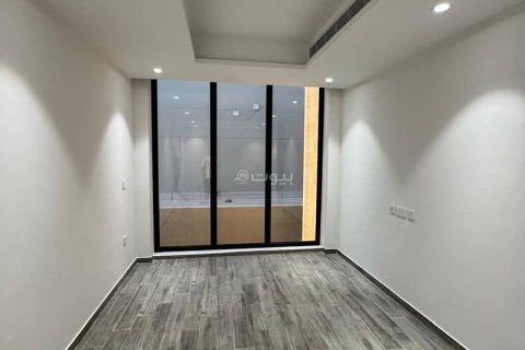 Villa de 6 dormitorios en Khobar, Saudi Arabia No. 60088 10