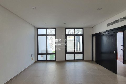 Townhouse de 4 dormitorios en Muscat, Oman No. 53931 5