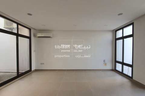 Townhouse de 4 dormitorios en Muscat, Oman No. 53931 9