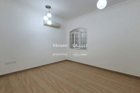 Villa de 3 dormitorios en As Sib, Oman No. 53935 4