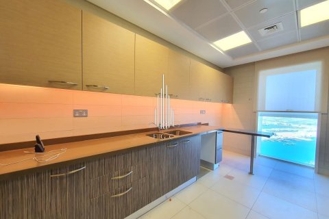 Appartement de 3 chambres à Corniche Road, UAE No. 19693 16
