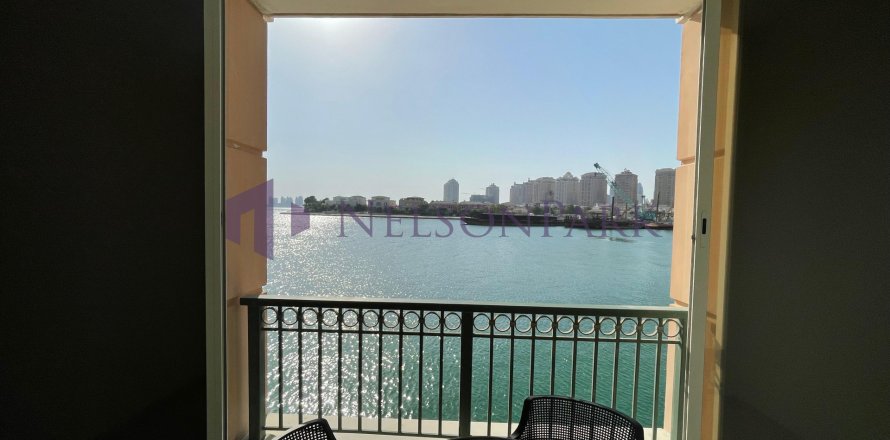 Townhouse de 2 dormitorios en Doha, Qatar No. 56950