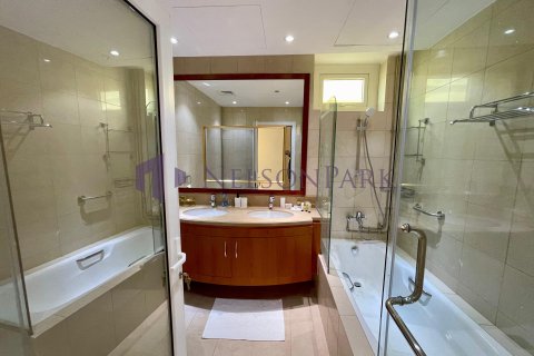 Townhouse de 2 dormitorios en Doha, Qatar No. 56950 15