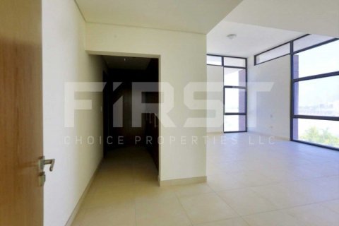 4 bedrooms Villa on the Yas Island, UAE No. 12882 12