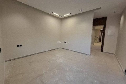 Villa de 4 chambres à Riyadh, Saudi Arabia No. 69099 4