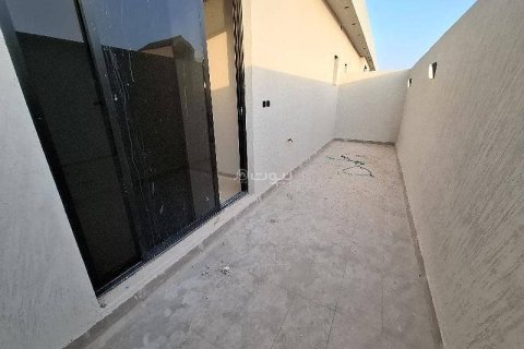 Villa de 4 chambres à Riyadh, Saudi Arabia No. 69099 12