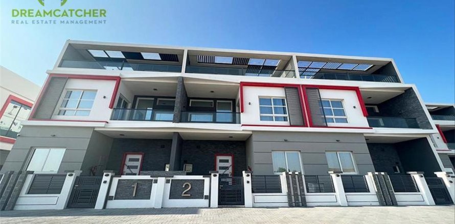 3 غرف نوم فيلا في Al Jazirah Al Hamra, الإمارات العربية المتحدة رقم 34203