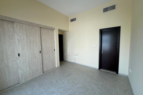 Villa de 4 chambres à Al Khalidiya, UAE No. 23595 7