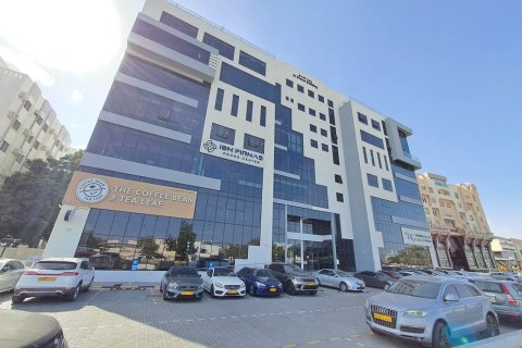 90m² Commercial property in Madinat as'Sultan Qaboos, Oman No. 54502