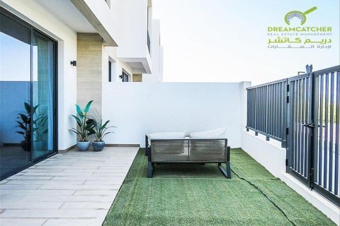 2 غرف نوم تاون هاوس في Mina Al Arab, الإمارات العربية المتحدة رقم 75519